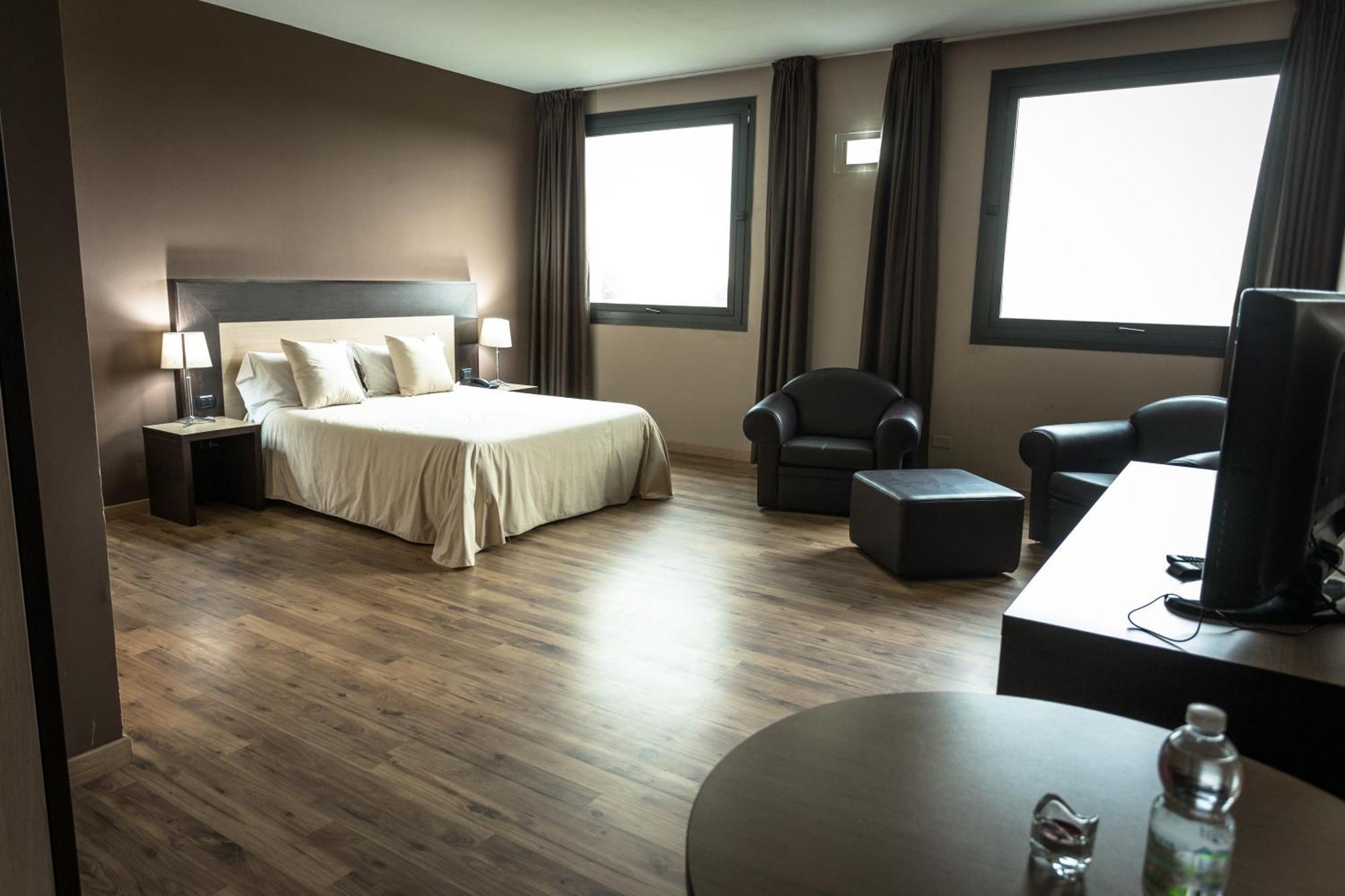 Hotel Don Camillo Brescello Eksteriør bilde