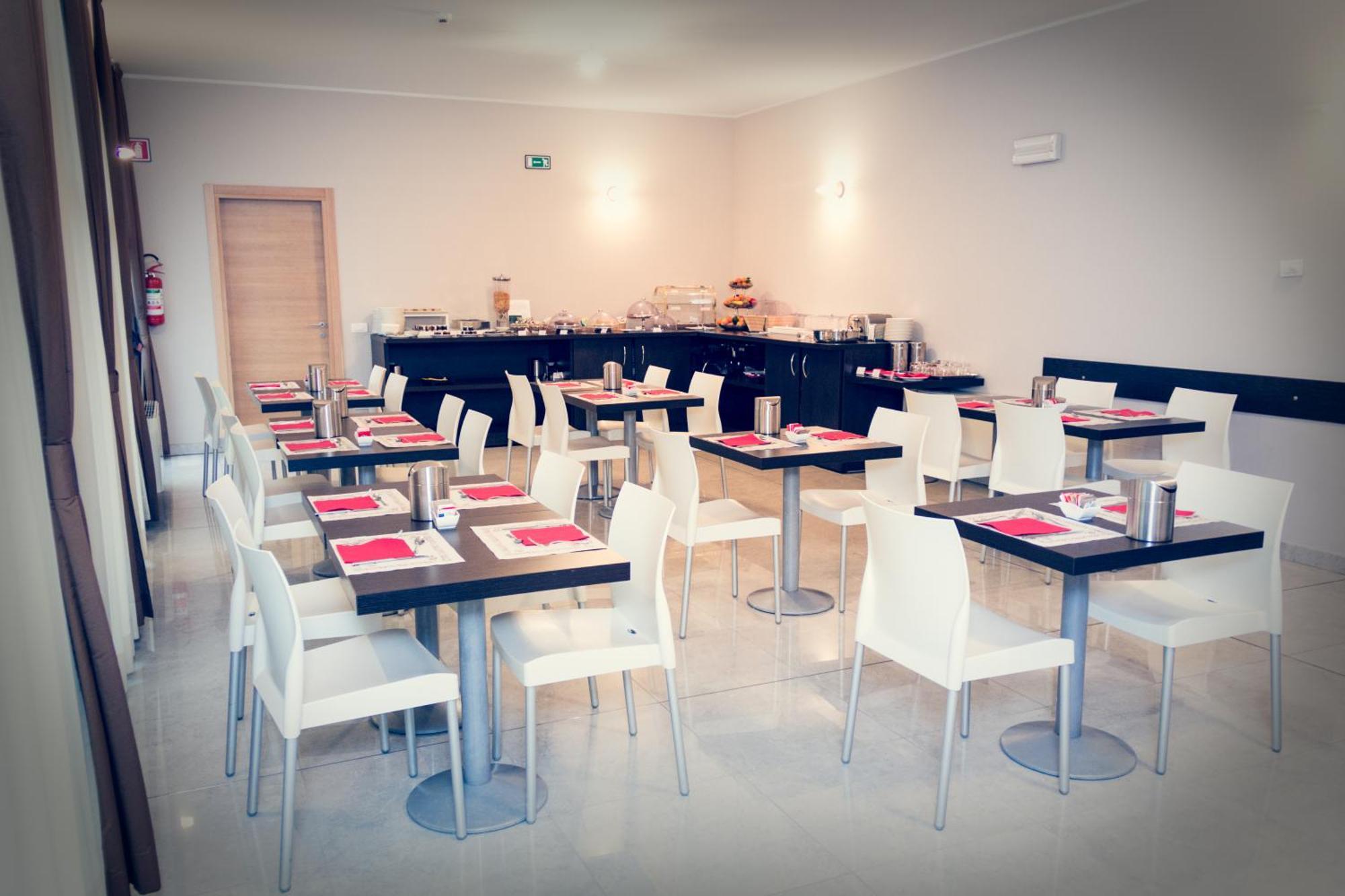 Hotel Don Camillo Brescello Eksteriør bilde