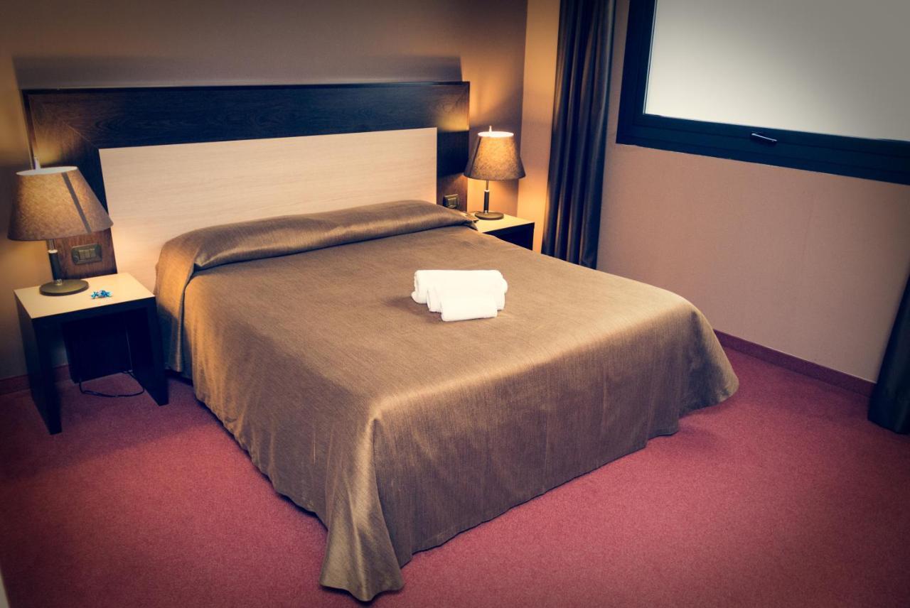 Hotel Don Camillo Brescello Eksteriør bilde