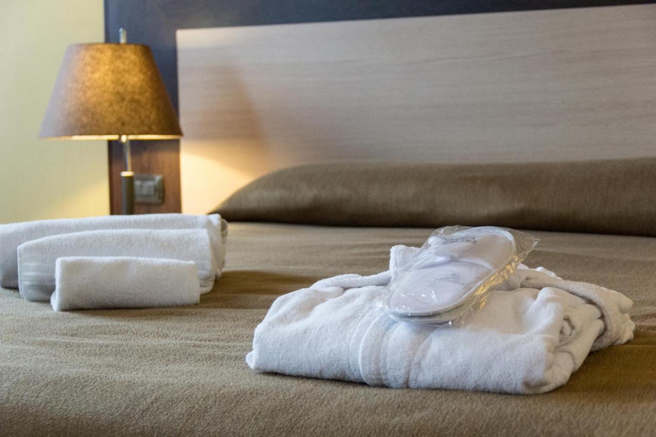 Hotel Don Camillo Brescello Eksteriør bilde